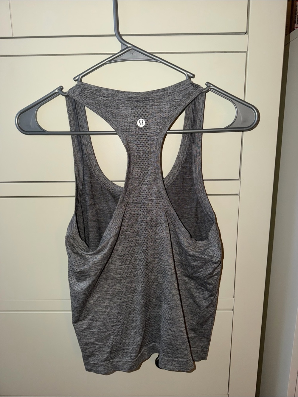 lululemon athletica Gray Racerback Tank 2.0 - Waist Length - Picture 2 of 2